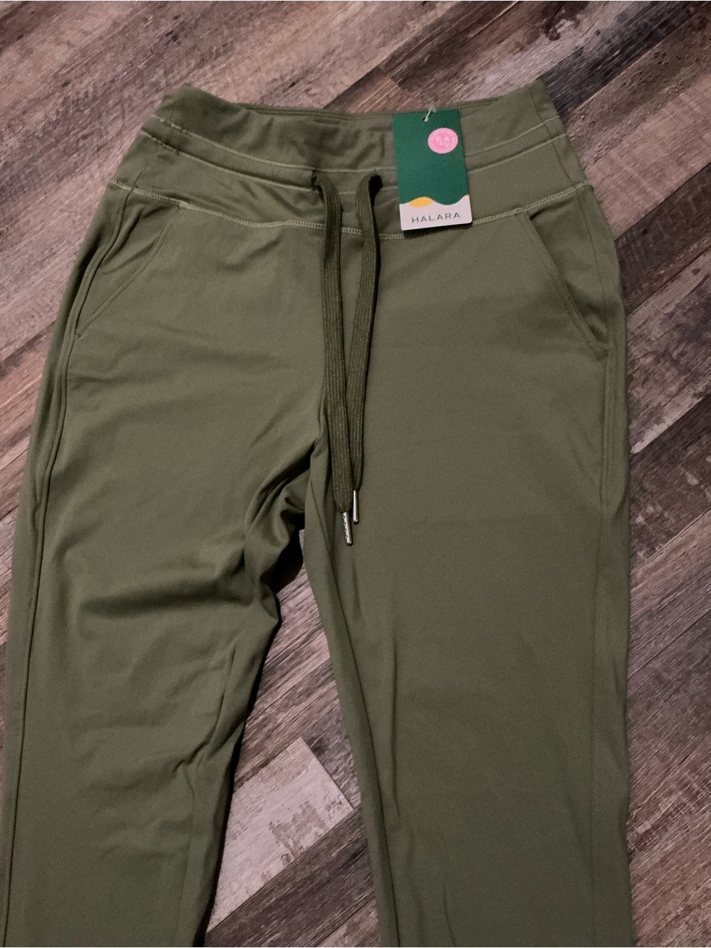 HALARA Olive Active Joggers with Drawstring